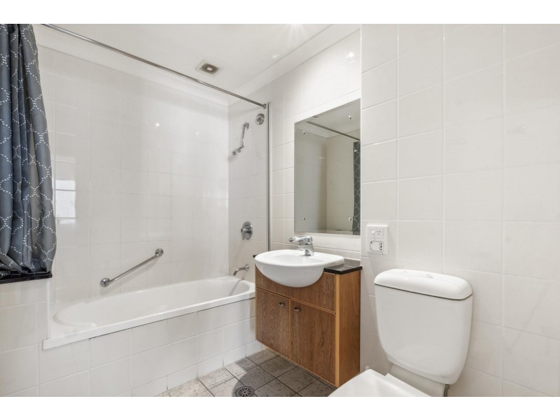 214/2 Akuna Street, City ACT 2601