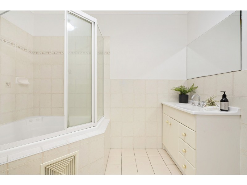 12/60 Copland Drive, Evatt ACT 2617