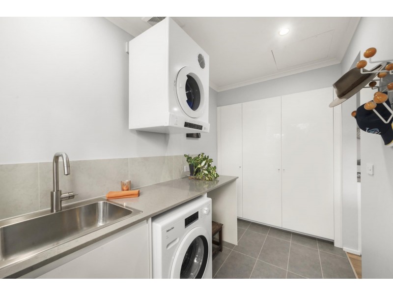 2 Kirkland Circuit, Macgregor ACT 2615