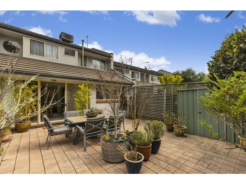 21/19 Aspinall Street, Watson ACT 2602