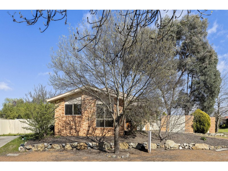 77 Bargang Crescent, Ngunnawal ACT 2913