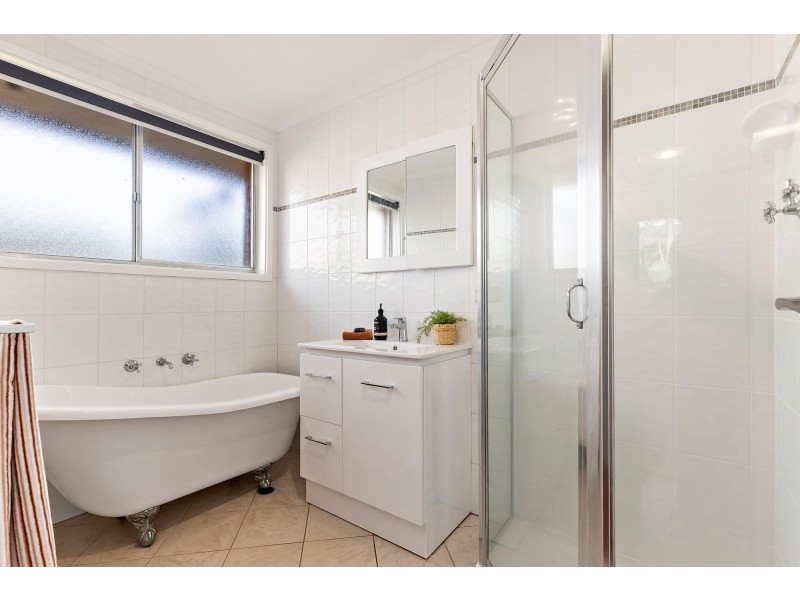 6 Prell Place, Hackett ACT 2602