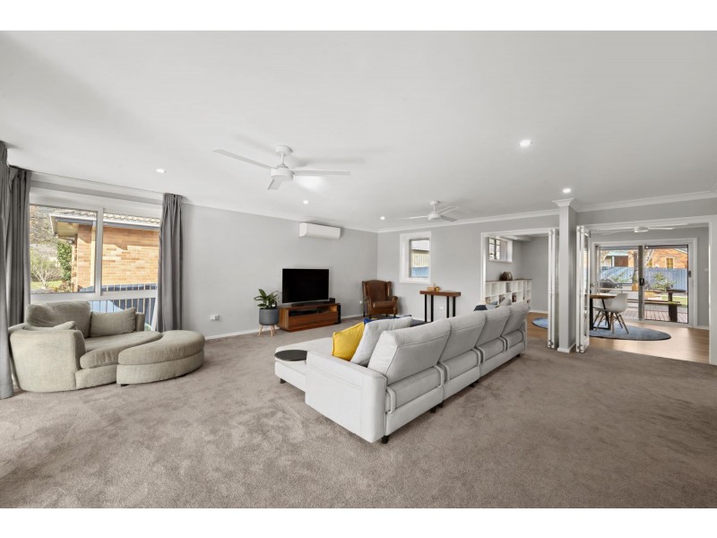 13 Maitland Street, Hackett ACT 2602