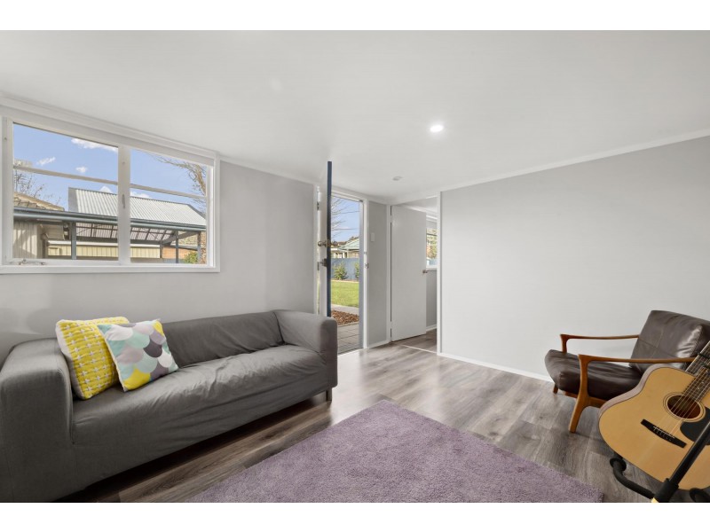 13 Maitland Street, Hackett ACT 2602
