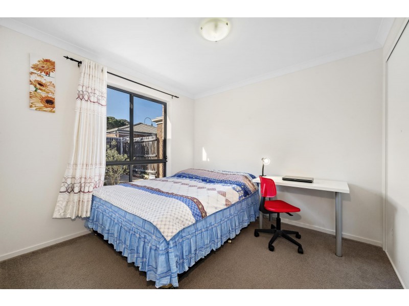 4 Phillipa Weeks Street, Watson ACT 2602