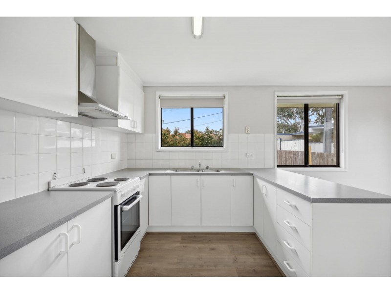 4 Hepburn Place, Kambah ACT 2902