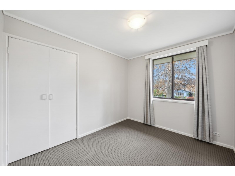 4 Hepburn Place, Kambah ACT 2902