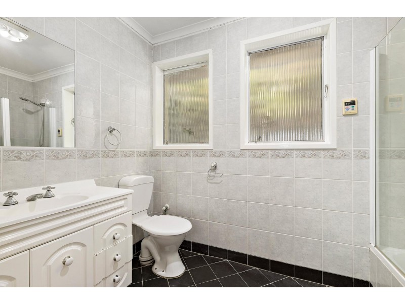 106 Cowper Street, Dickson ACT 2602