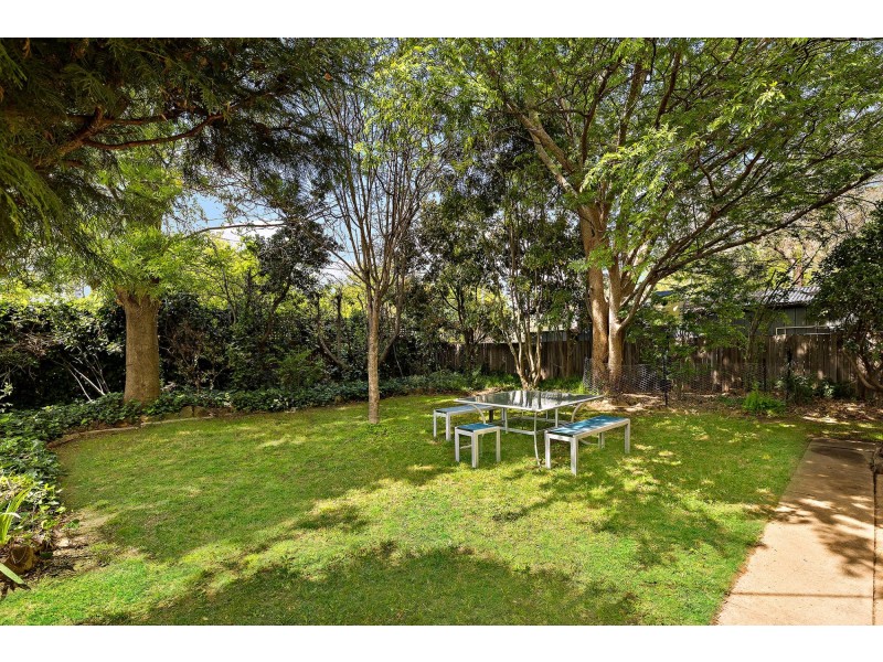 106 Cowper Street, Dickson ACT 2602