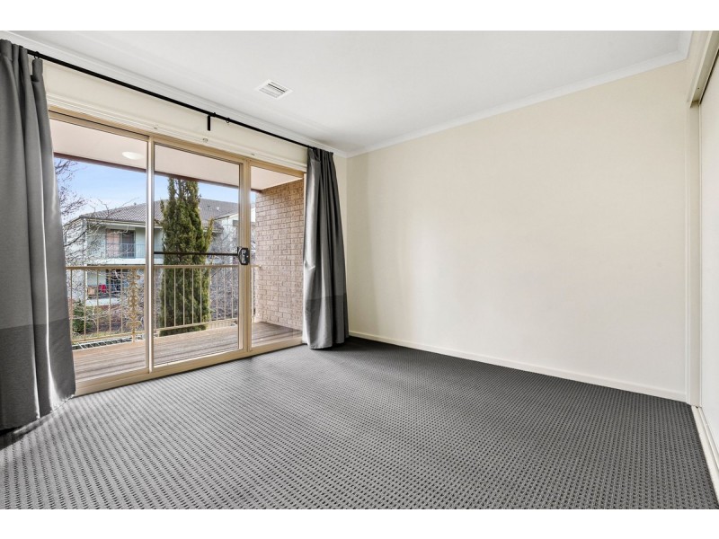 8/21 Aspinall Street, Watson ACT 2602