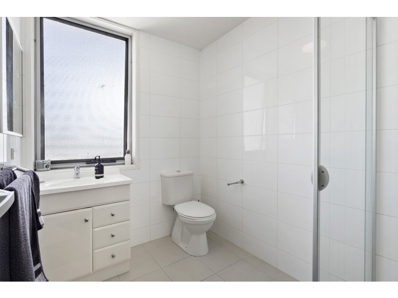 18/329 Flemington Road, Franklin ACT 2913