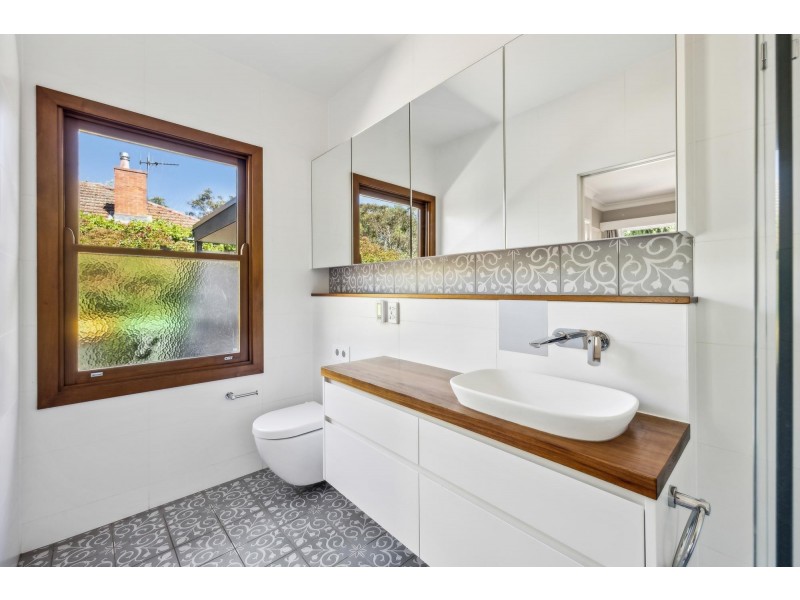 5 Toms Crescent, Ainslie ACT 2602