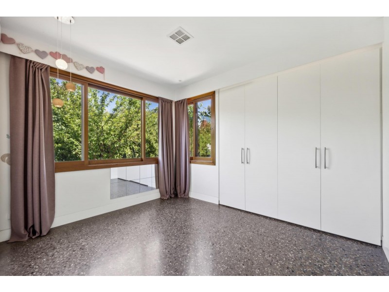 5 Toms Crescent, Ainslie ACT 2602