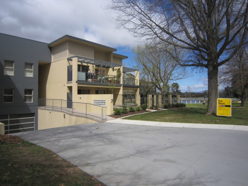 9/42 Goodwin Street, Lyneham ACT 2602