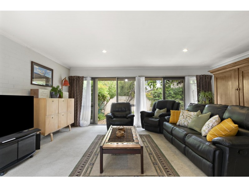 84 Grayson Street, Hackett ACT 2602