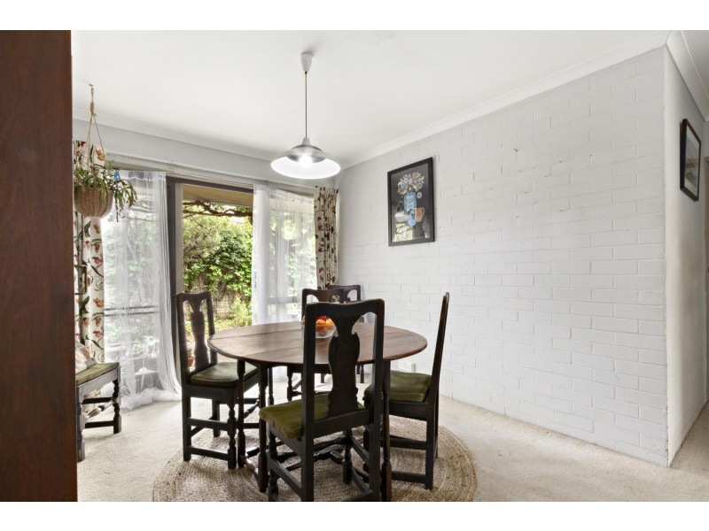 84 Grayson Street, Hackett ACT 2602