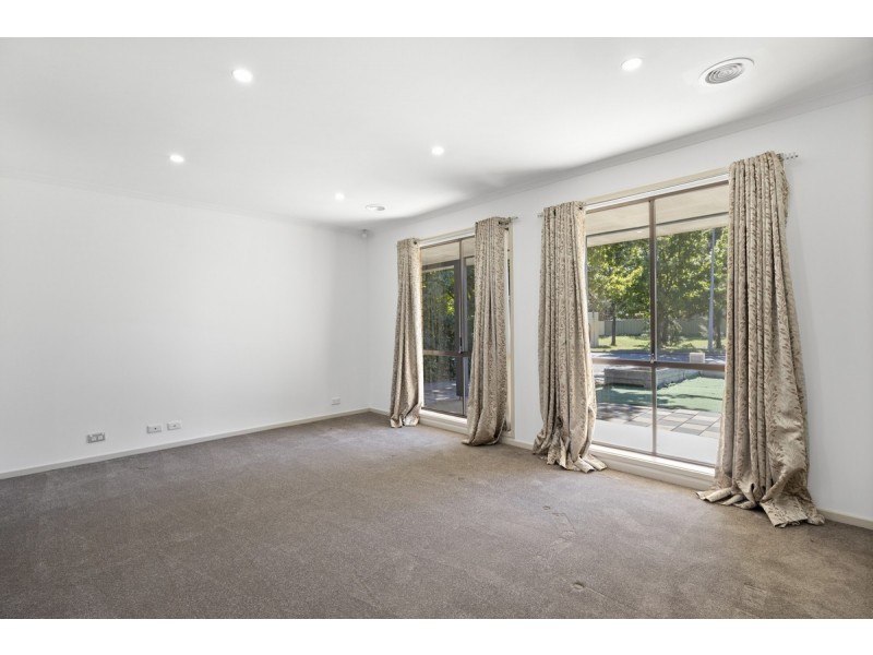 57 Ellerston Avenue, Isabella Plains ACT 2905