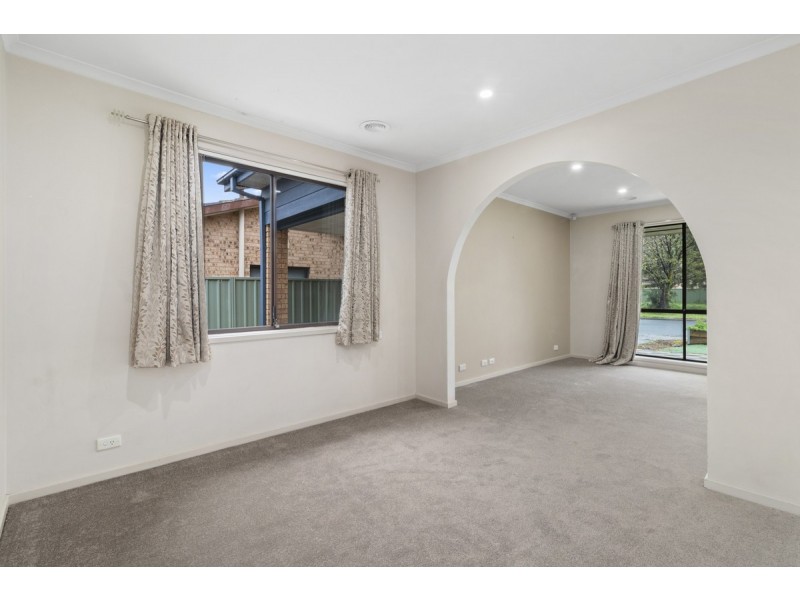 57 Ellerston Avenue, Isabella Plains ACT 2905