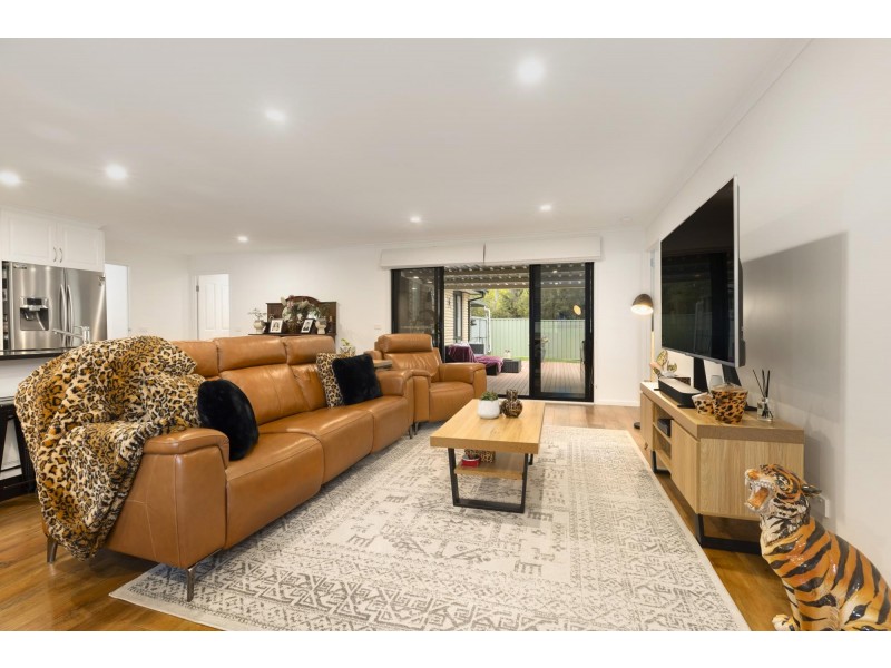 27 Edlington Street, Fraser ACT 2615