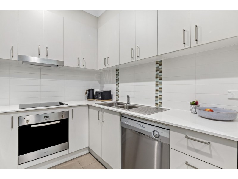 8/6 Guthrie Street, Dickson ACT 2602