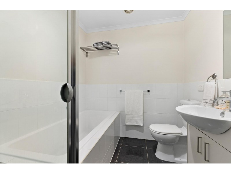 8/95A Wakefield Gardens, Ainslie ACT 2602