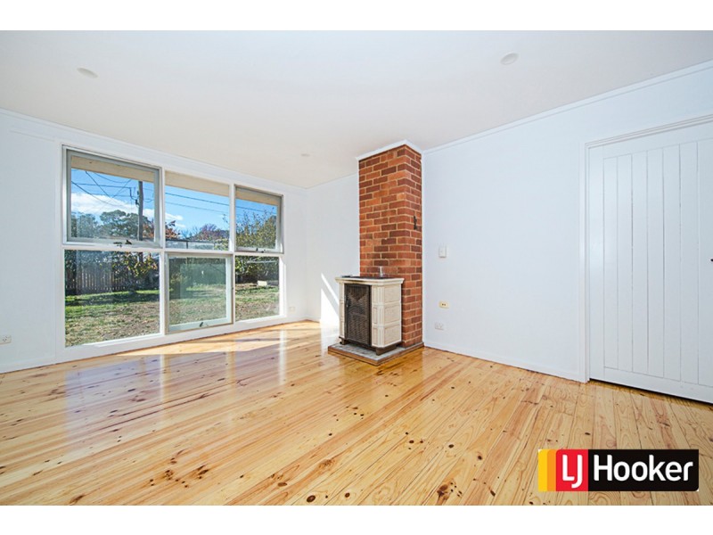 213 Phillip Avenue, Hackett ACT 2602