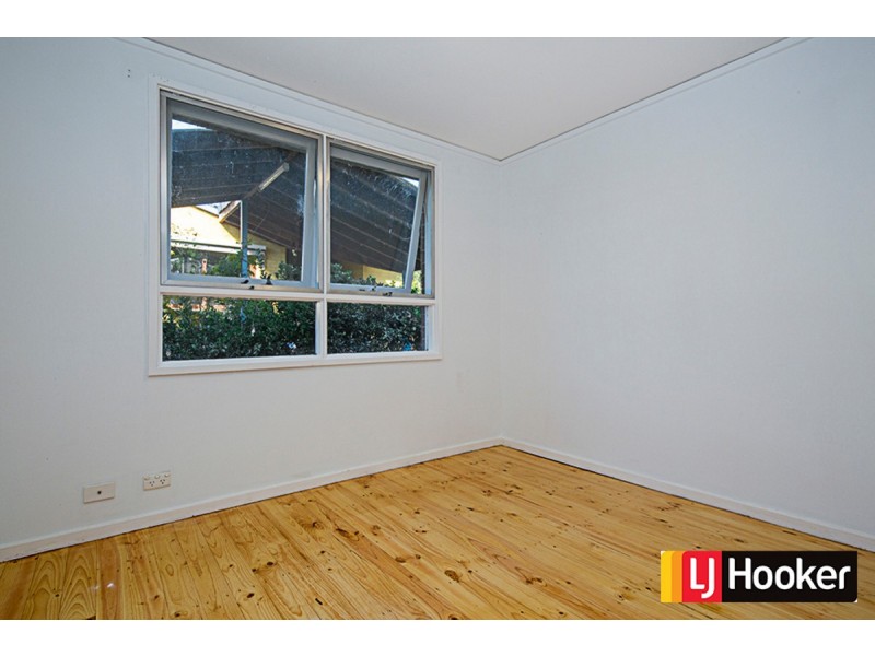 213 Phillip Avenue, Hackett ACT 2602