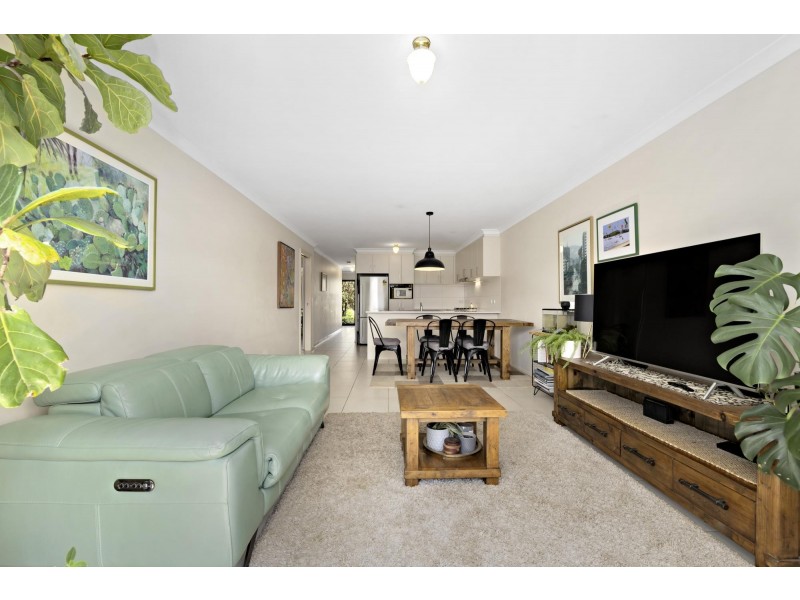 12 Whitmore Crescent, Watson ACT 2602