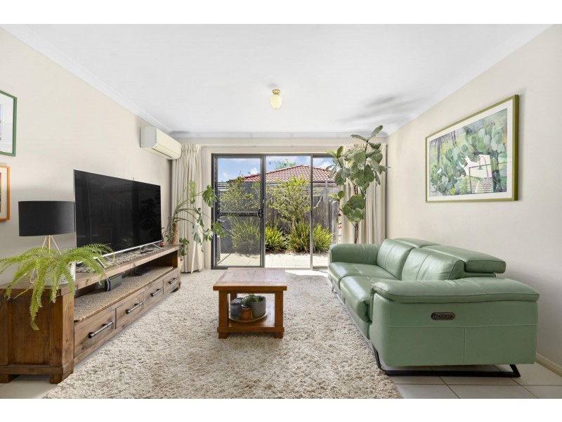 12 Whitmore Crescent, Watson ACT 2602