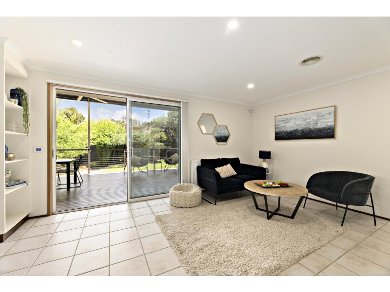 6 Humphris Place, Gowrie ACT 2904