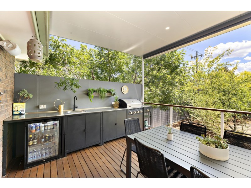 6 Humphris Place, Gowrie ACT 2904