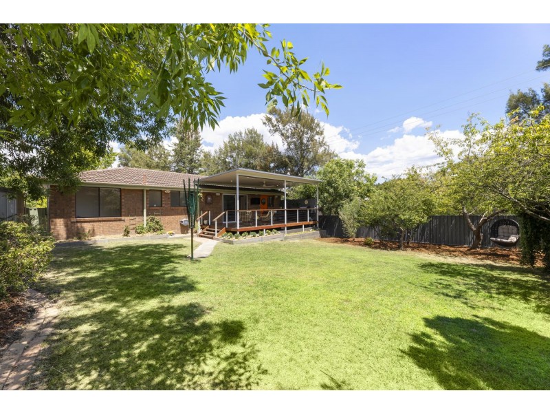 6 Humphris Place, Gowrie ACT 2904