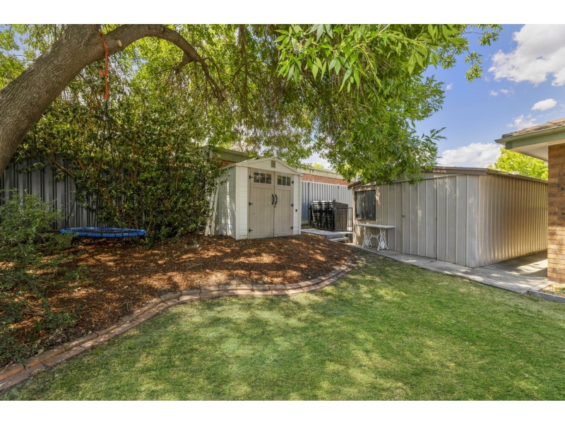 6 Humphris Place, Gowrie ACT 2904