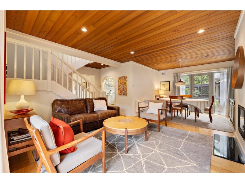 32 Lowanna Street, Braddon ACT 2612