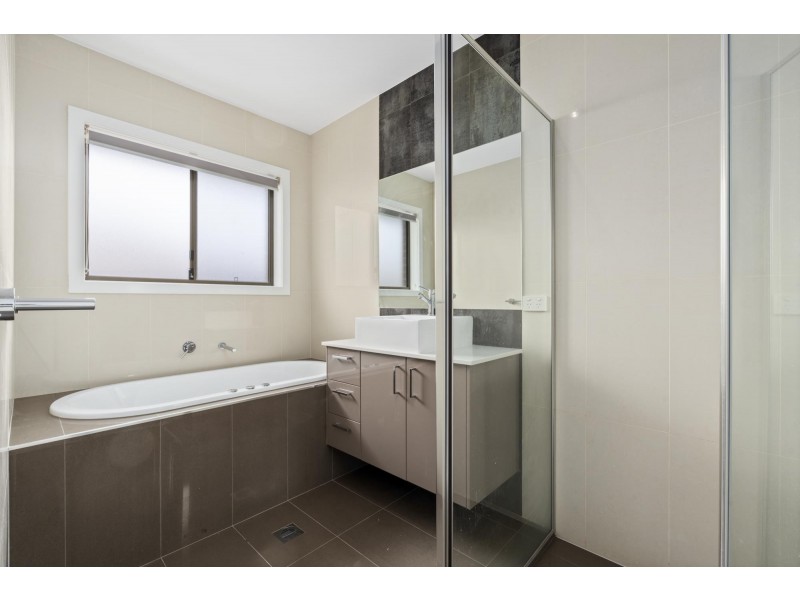 146 Langtree Crescent, Crace ACT 2911