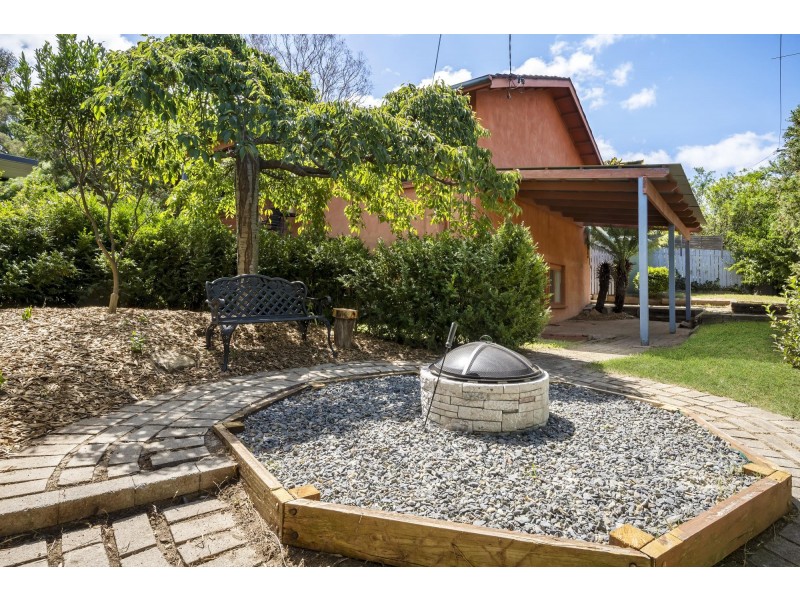 8 Goessling Place, Flynn ACT 2615