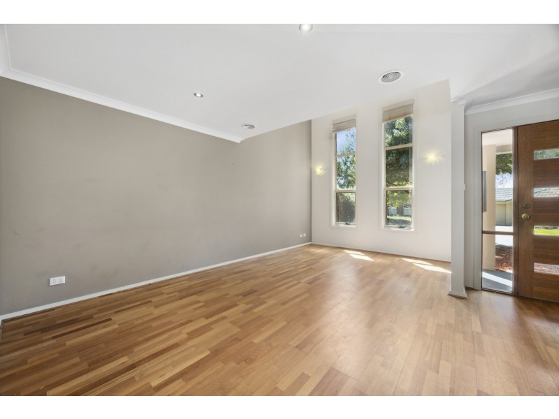 10 Erdos Street, Bruce ACT 2617