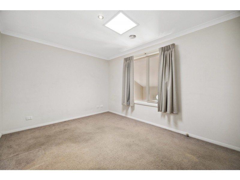 10 Erdos Street, Bruce ACT 2617