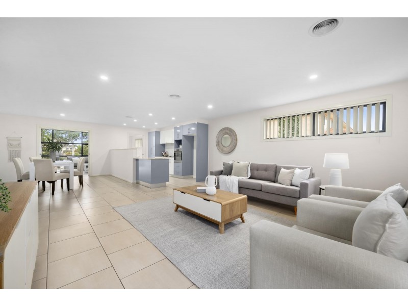 353 Anthony Rolfe Avenue, Gungahlin ACT 2912