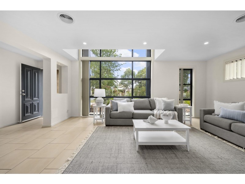 353 Anthony Rolfe Avenue, Gungahlin ACT 2912