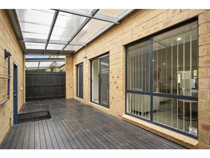 353 Anthony Rolfe Avenue, Gungahlin ACT 2912