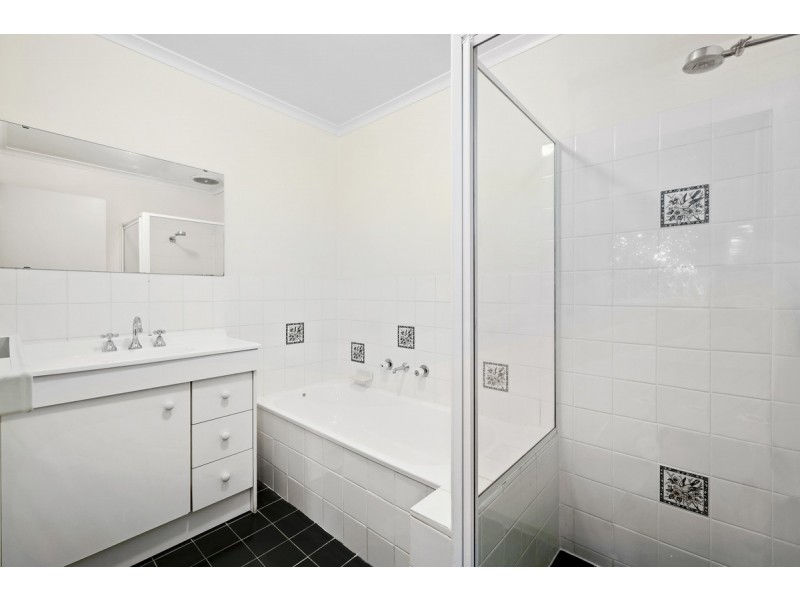 62 Amagula Avenue, Ngunnawal ACT 2913