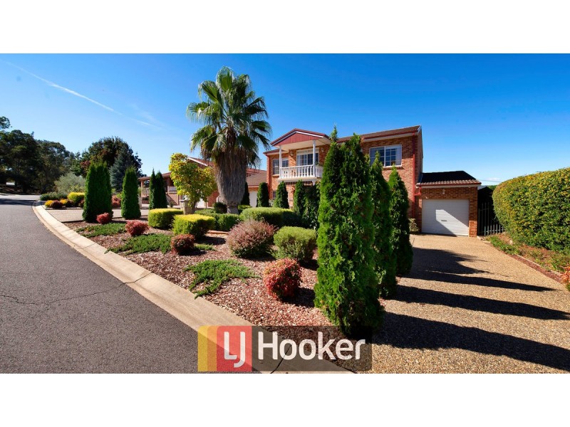 8 McClintock Street, Lyneham ACT 2602