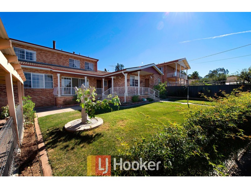 8 McClintock Street, Lyneham ACT 2602