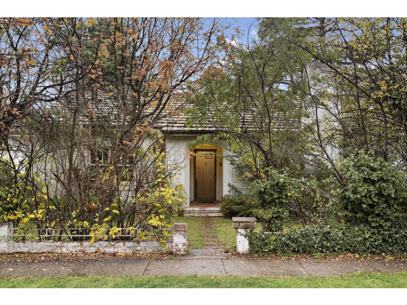 13 Elimatta Street, Reid ACT 2612