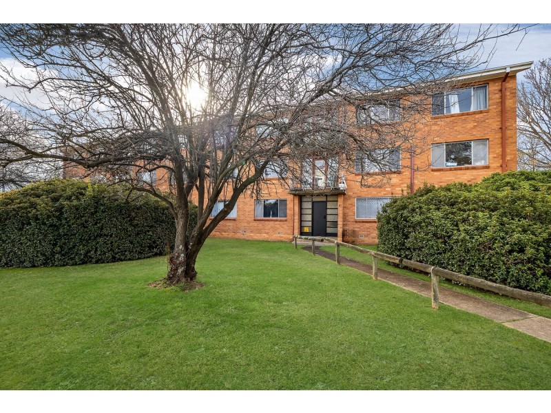 8/115 Knox Street, Watson ACT 2602