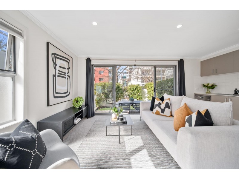 1/19 De Burgh Street, Lyneham ACT 2602
