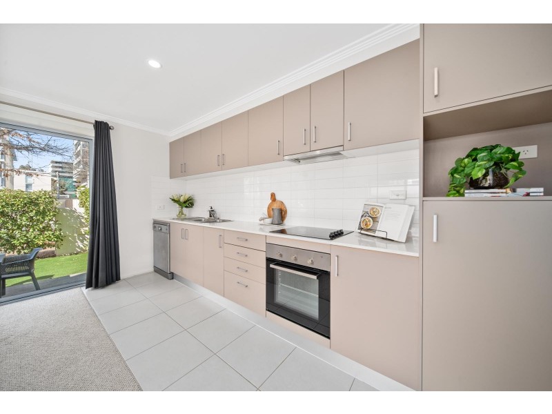 1/19 De Burgh Street, Lyneham ACT 2602