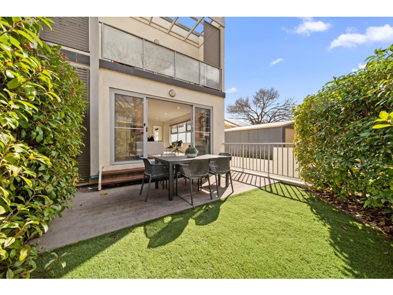 1/19 De Burgh Street, Lyneham ACT 2602