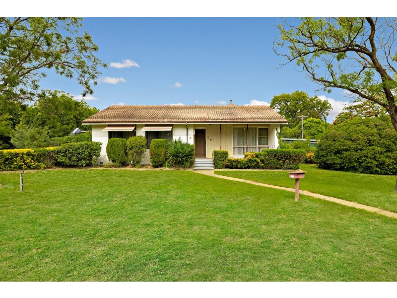 11 Gilruth Street, Hackett ACT 2602